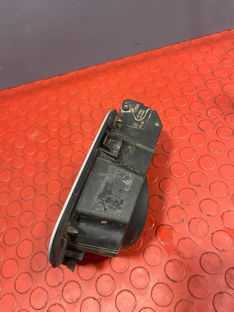 Citroen Dispatch/Peugeot Partner/Vauxhall Vivaro/Toyota Proace/Fiat Scudo FUEL COVER DOOR/FUEL FILLER CAP (Silver) 2016-2024 P/N 9808725080