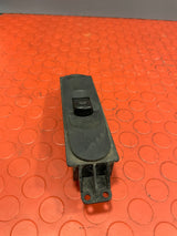 Mercedes Sprinter WINDOW CONTROL SWITCH Driver's Side 2012-2017 P/N A9065451913